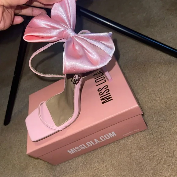 Miss Lola Blush Pink Strappy Heels - Picture 2 of 4